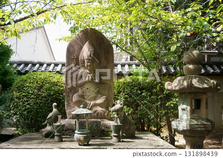 建中寺：馬頭觀音坐像 131898439