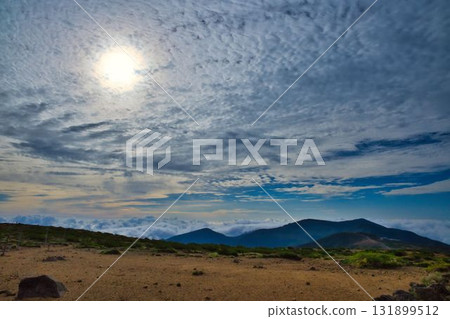 Mount Zao Kumano and the sea of clouds Mount Zao Kumano and the sea of clouds 131899512