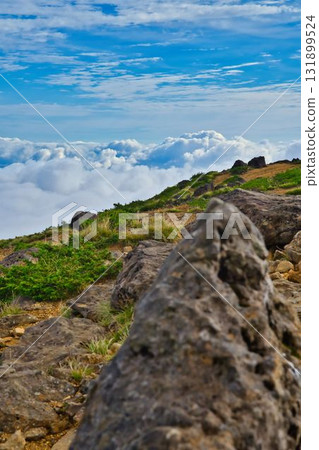 Mount Zao Kumano and the sea of clouds Mount Zao Kumano and the sea of clouds 131899524