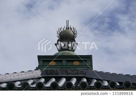 Kenchu-ji Temple - The gabled spire on the roof of the sutra repository 131899818