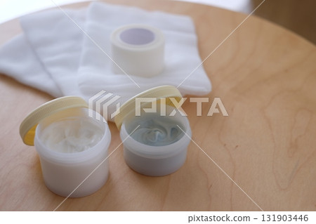 Gauze and ointment Gauze and ointment 131903446