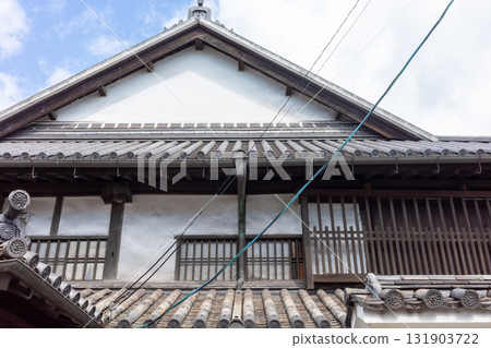 The beautiful old buildings and streets of Tomonoura in Fukuyama City, Hiroshima Prefecture, Japan The beautiful old buildings and streets of Tomonoura in Fukuyama City, Hiroshima Prefecture, Japan 131903722