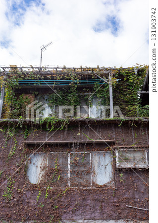 The beautiful old buildings and streets of Tomonoura in Fukuyama City, Hiroshima Prefecture, Japan 131903742
