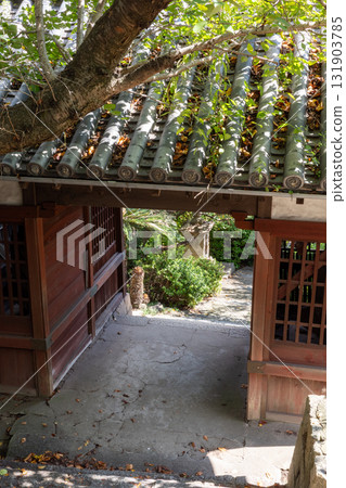 The beautiful old buildings and streets of Tomonoura in Fukuyama City, Hiroshima Prefecture, Japan 131903785