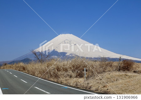 Snow-capped Mount Fuji as seen from Fujisusono Victory Road Snow-capped Mount Fuji as seen from Fujisusono Victory Road 131906966