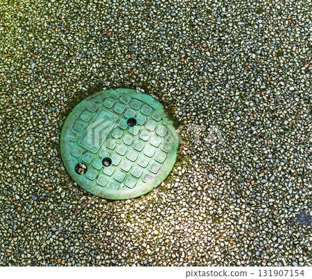 Plastic manhole, water well cover 131907154