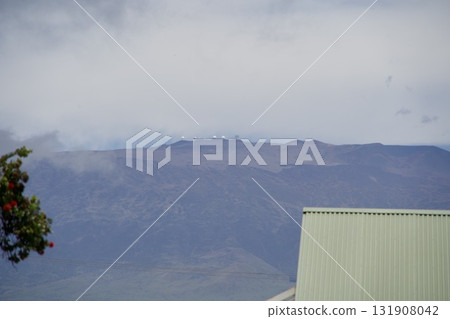 Astronomical telescope on the summit of Mauna Kea on the island of Hawaii Astronomical telescope on the summit of Mauna Kea on the island of Hawaii 131908042