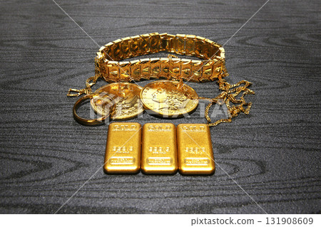 黃金、珠寶、寶石、購買業務 131908609