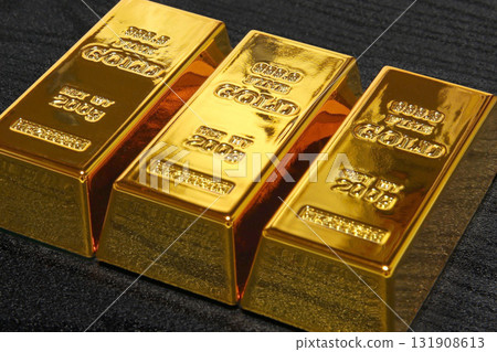 Gold, jewelry, gemstones, buying business Gold, jewelry, gemstones, buying business 131908613