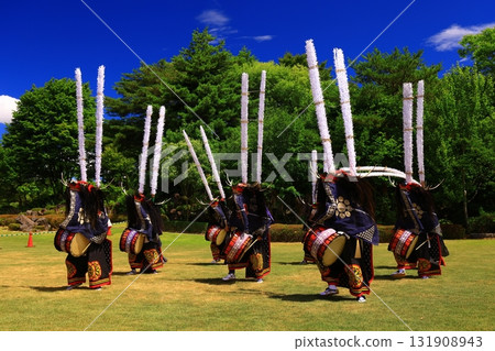 Iwate Prefecture Folk Performing Arts Performance Deer Dance 131908943