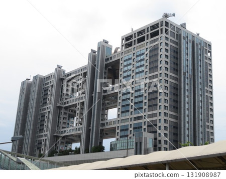 Odaiba  131908987