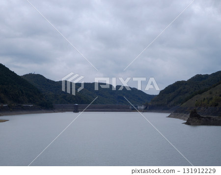 Cloudy sky and Tokachi Dam Cloudy sky and Tokachi Dam 131912229
