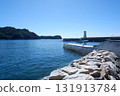 Lighthouse on an island in the Seto Inland Sea, Mitarai district, Kure city 131913784