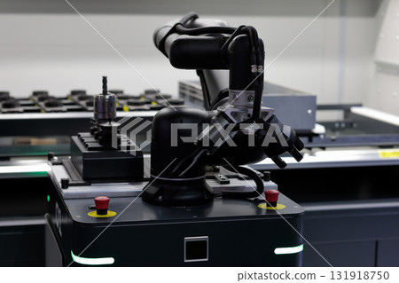 industrial collaborative mobile robot manipulator 131918750