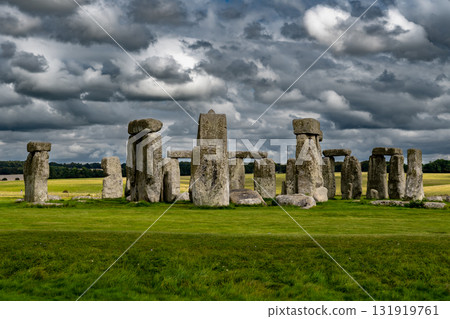 Mystic Stone Formation Of Stonehenge Near Salisbury In The United Kingdom Mystic Stone Formation Of Stonehenge Near Salisbury In The United Kingdom 131919761