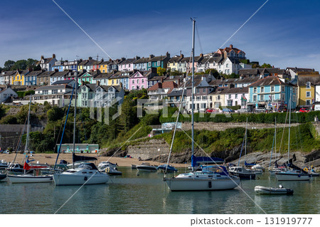 Seaside Town Of New Quay In Cardigan Bay At The Atlantic Coast Of Pembrokeshire In Wales, United Kingdom Seaside Town Of New Quay In Cardigan Bay At The Atlantic Coast Of Pembrokeshire In Wales, United Kingdom 131919777