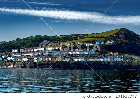 Seaside Town Of New Quay In Cardigan Bay At The Atlantic Coast Of Pembrokeshire In Wales, United Kingdom Seaside Town Of New Quay In Cardigan Bay At The Atlantic Coast Of Pembrokeshire In Wales, United Kingdom 131919778