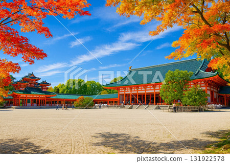 平安神宮 大極殿 白虎樓 秋葉 131922578