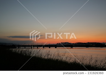 on the riverbed in the morning 131926360