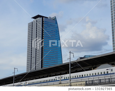 View of Nagoya Station building and Shinkansen trains View of Nagoya Station building and Shinkansen trains 131927365