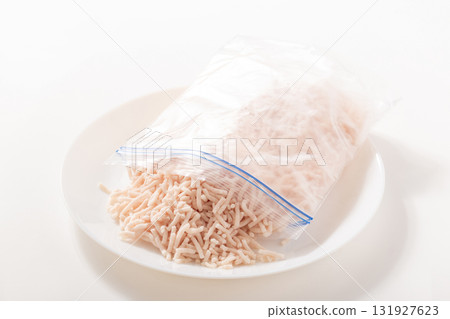 冷凍雞胸肉碎 131927623