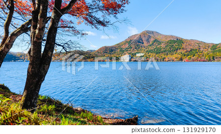 榛名山、榛名湖、神壁山(秋季) 榛名山、榛名湖、神壁山(秋季) 131929170