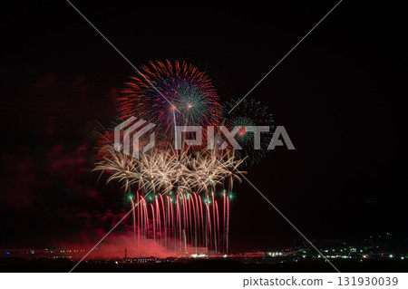 Fukuroi Enshu fireworks in Fukuroi City (Shizuoka Prefecture) 131930039
