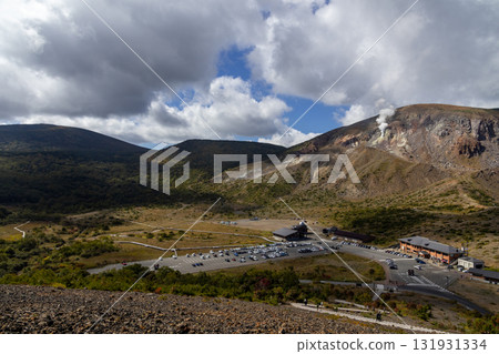 The parking lot and Jododaira Marsh seen from the summit of Azuma Kofuji in Fukushima The parking lot and Jododaira Marsh seen from the summit of Azuma Kofuji in Fukushima 131931334