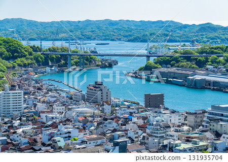 <廣島縣>尾道市街景及山頂景觀的全景 131935704