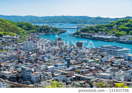 <廣島縣>尾道市街景及山頂景觀的全景 131935706