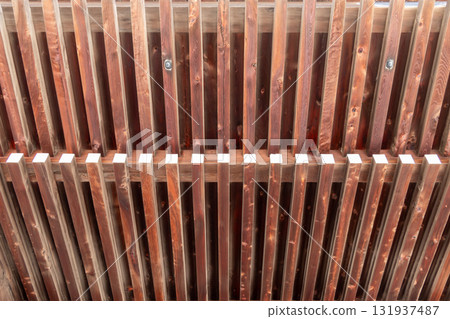 支撐日本木造建築屋頂的椽子 131937487