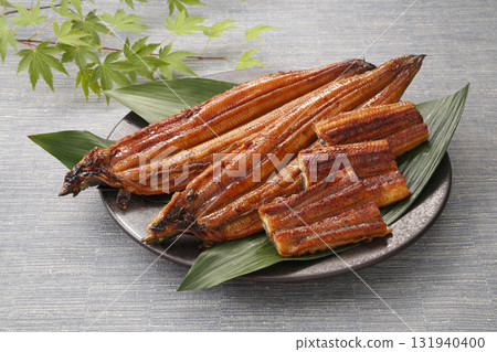 Grilled eel (3 pieces) Kinome 131940400