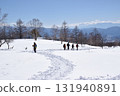 Snow trail 131940891