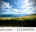 The grasslands and Aso landscape spread out before your eyes 131940991