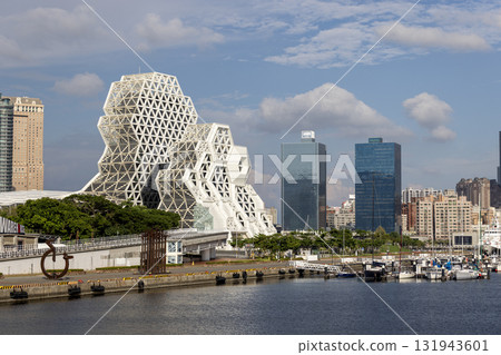 building, cityscape, kaohsiung 131943601