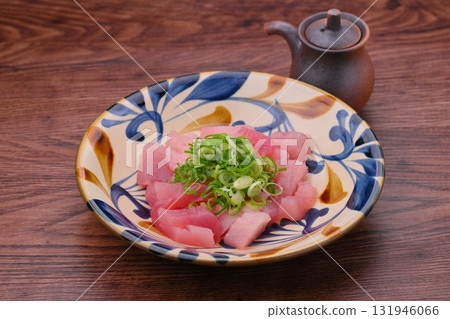 長鰭鮪魚,長鰭鮪魚,生魚片。 長鰭鮪魚,長鰭鮪魚,生魚片。 131946066