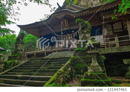 高曇神社的拜殿 131947461