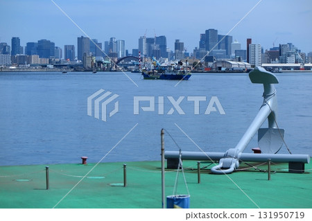 Captain Line connecting Sakurajima and Tempozan in Osaka Port: Skyscrapers of Kita-Osaka seen from Universal City Port Captain Line connecting Sakurajima and Tempozan in Osaka Port: Skyscrapers of Kita-Osaka seen from Universal City Port 131950719