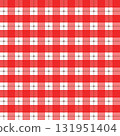 紅色隱藏的心形和格子圖案 131951404