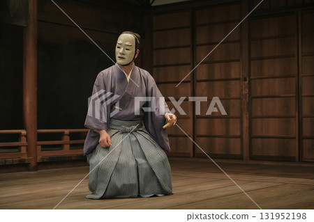 The Silence of Noh Masks - The Majestic Appearance of Noh Actors on Stage, Rehearsals 131952198