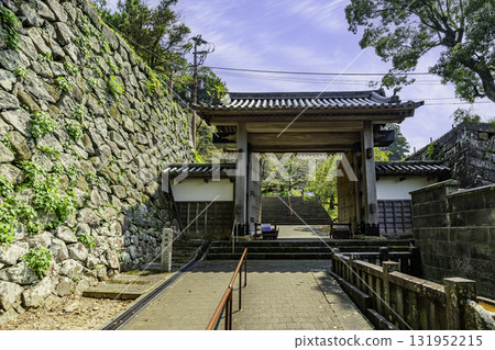 宮崎縣延岡市延岡城遺址北大手門 131952215