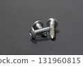 三個螺絲 131960815