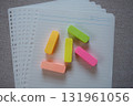 活頁紙和便條 131961056