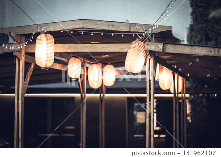 Lanterns Cafe Decoration 131962107
