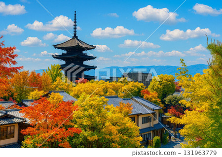 Yasaka Pagoda, Five-story Pagoda and Kyoto Tower, Autumn leaves 131963779