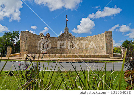 Monumento a La Patria in Merida 131964028