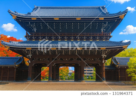 阿彌陀堂門，東本願寺，秋葉 131964371