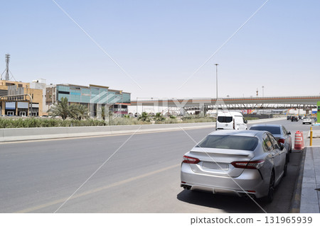 A highway in Riyadh, Saudi Arabia A highway in Riyadh, Saudi Arabia 131965939