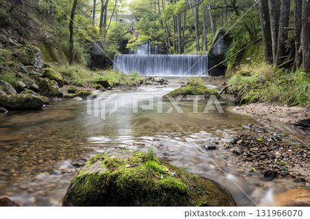 長野縣川上村梓川溪流上的薩博水壩 長野縣川上村梓川溪流上的薩博水壩 131966070