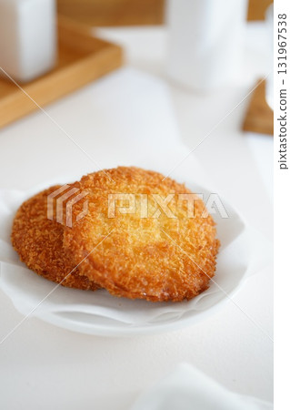 Ham cutlets 131967538